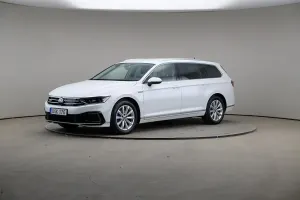 Volkswagen Passat 2022