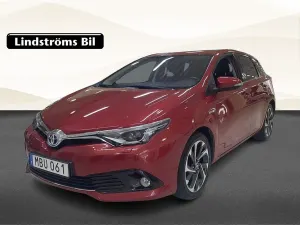 Toyota Auris 2015