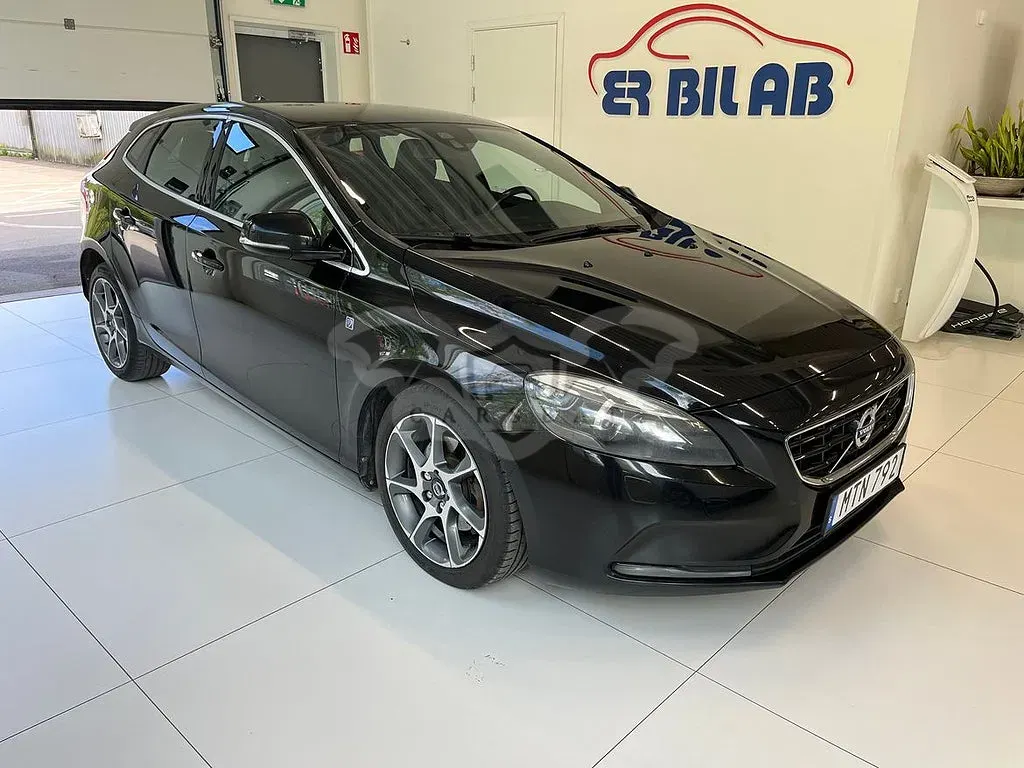Volvo V40 2016