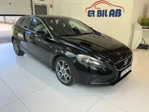Volvo V40 2016