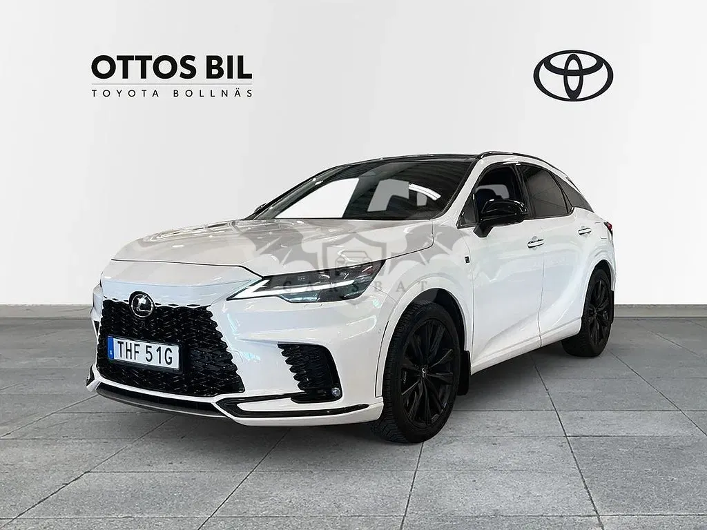 Lexus RX 2023