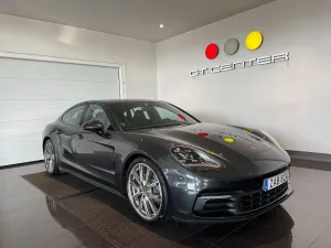 Porsche Panamera 2018