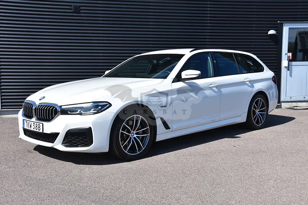 BMW 5 Series 530e 2022