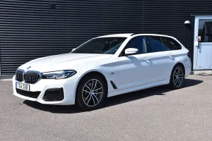 BMW 5 Series 530e 2022