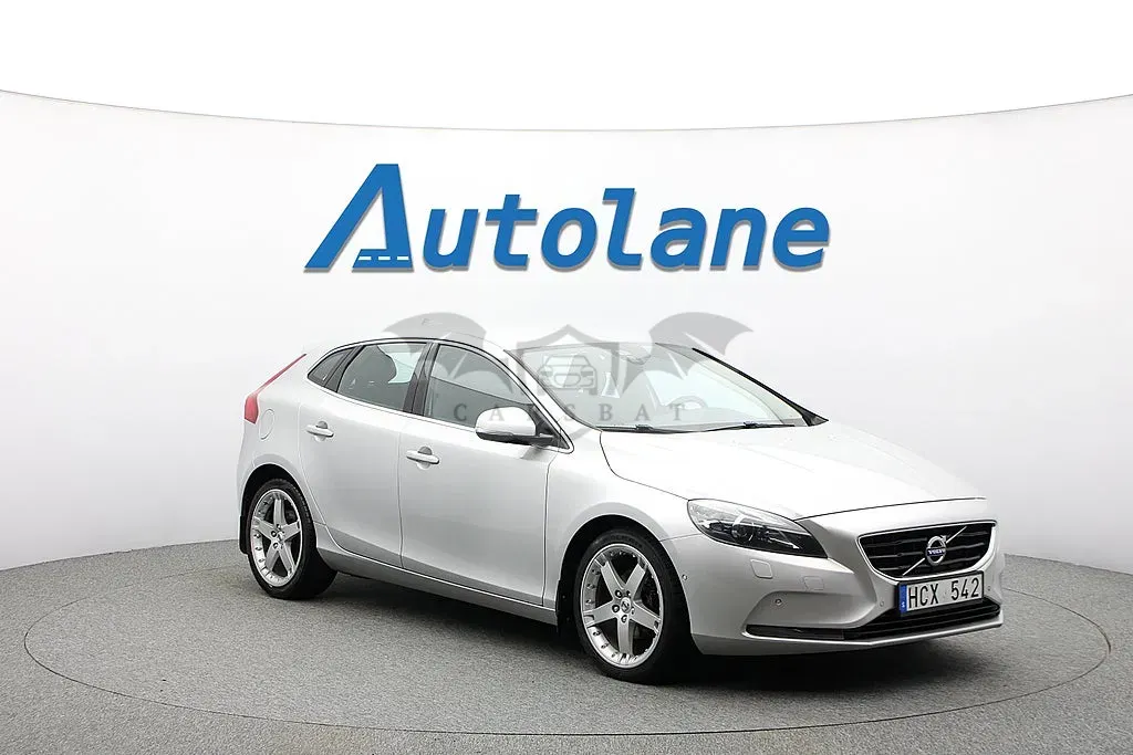 Volvo V40 2013