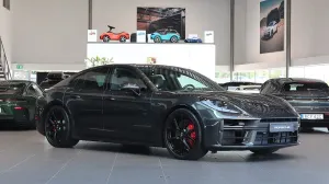 Porsche Panamera 2024