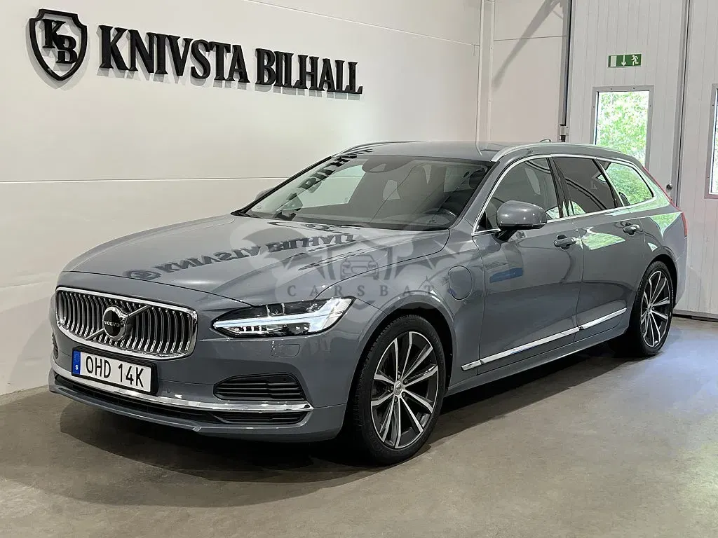 Volvo V90 2021