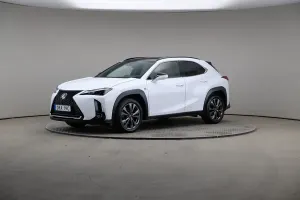 Lexus UX 2023