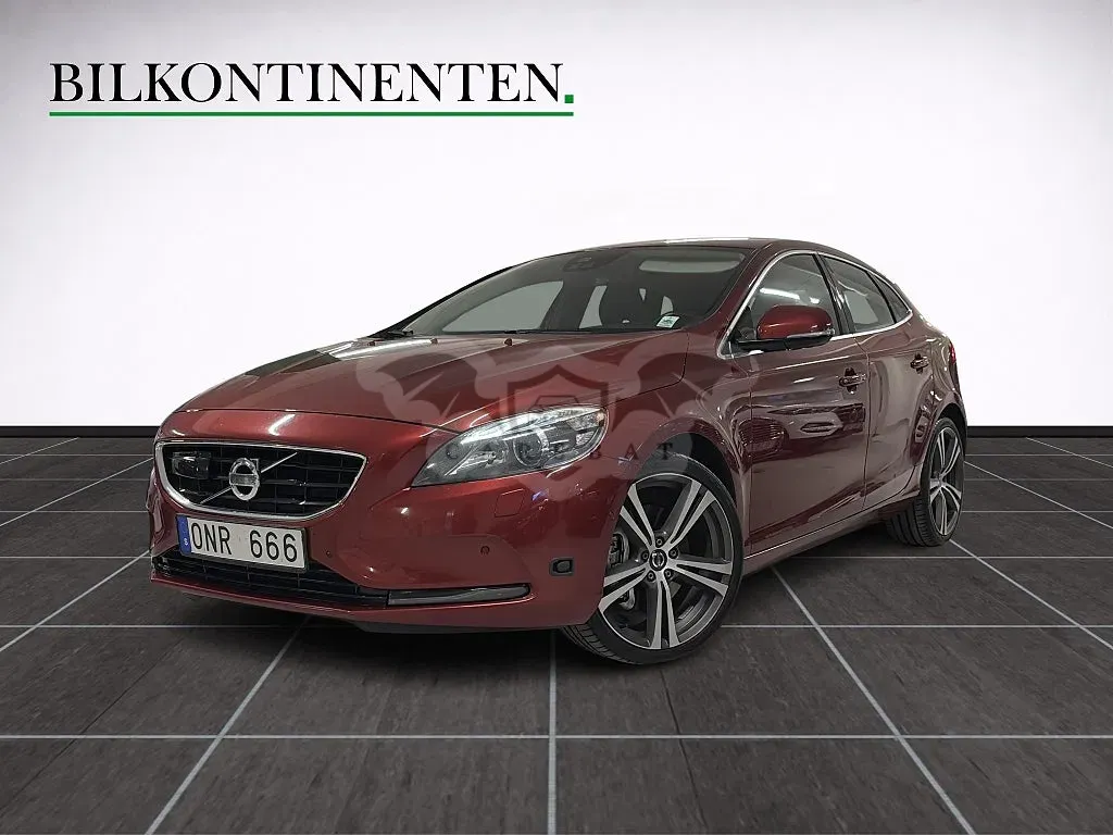 Volvo V40 2013