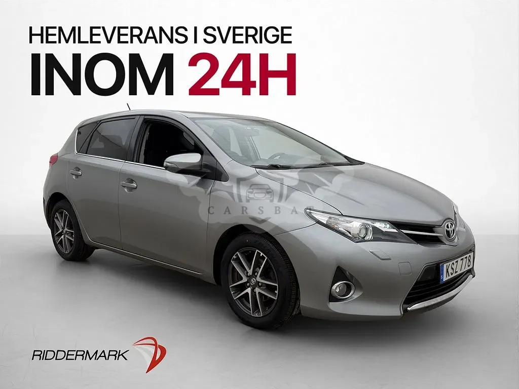 Toyota Auris 2015