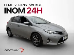Toyota Auris 2015