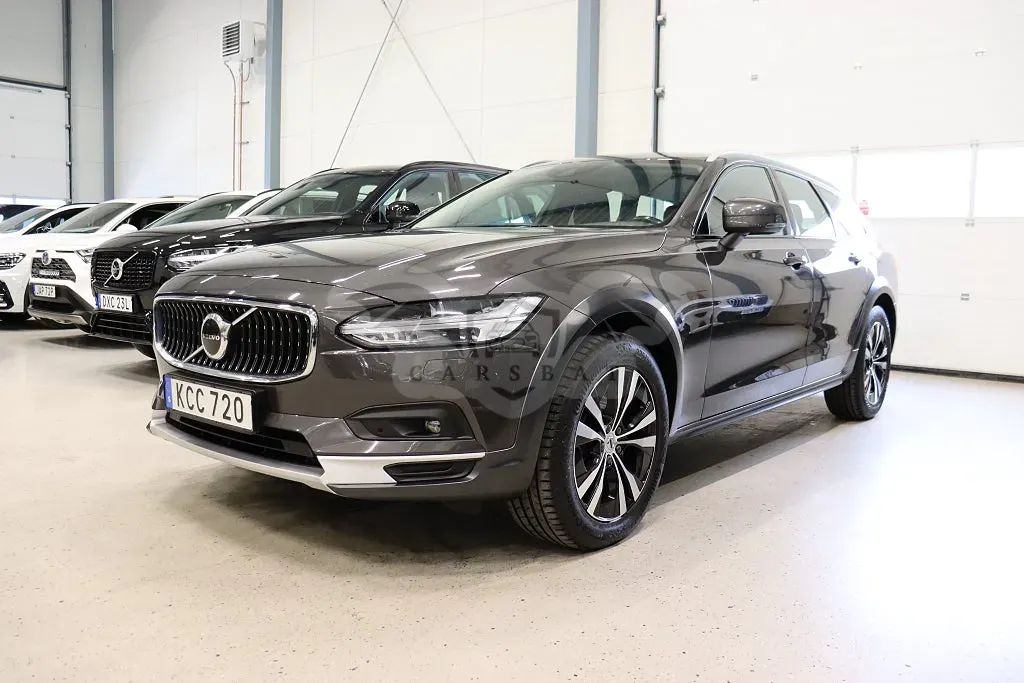 Volvo V90 2021