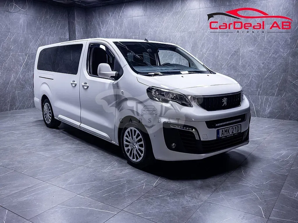 Peugeot Traveller 2020