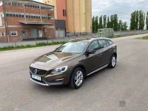 Volvo V60 2016