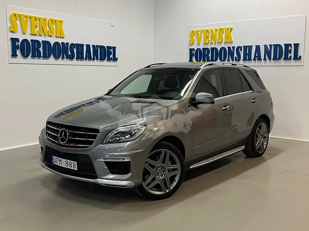 Mercedes-Benz ML 2013