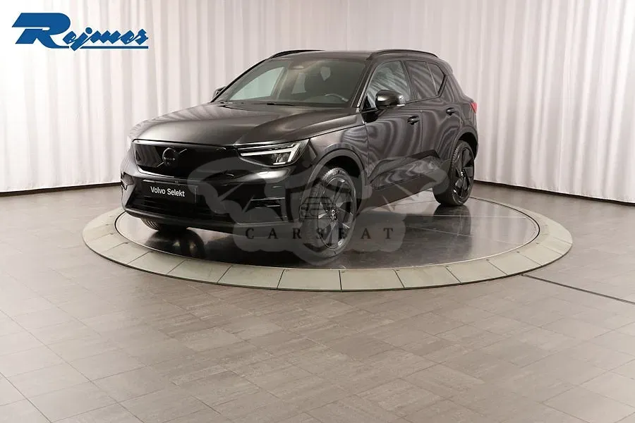 Volvo EX40 2025