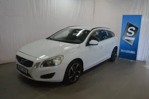 Volvo V60 2011
