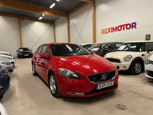 Volvo V40 2015