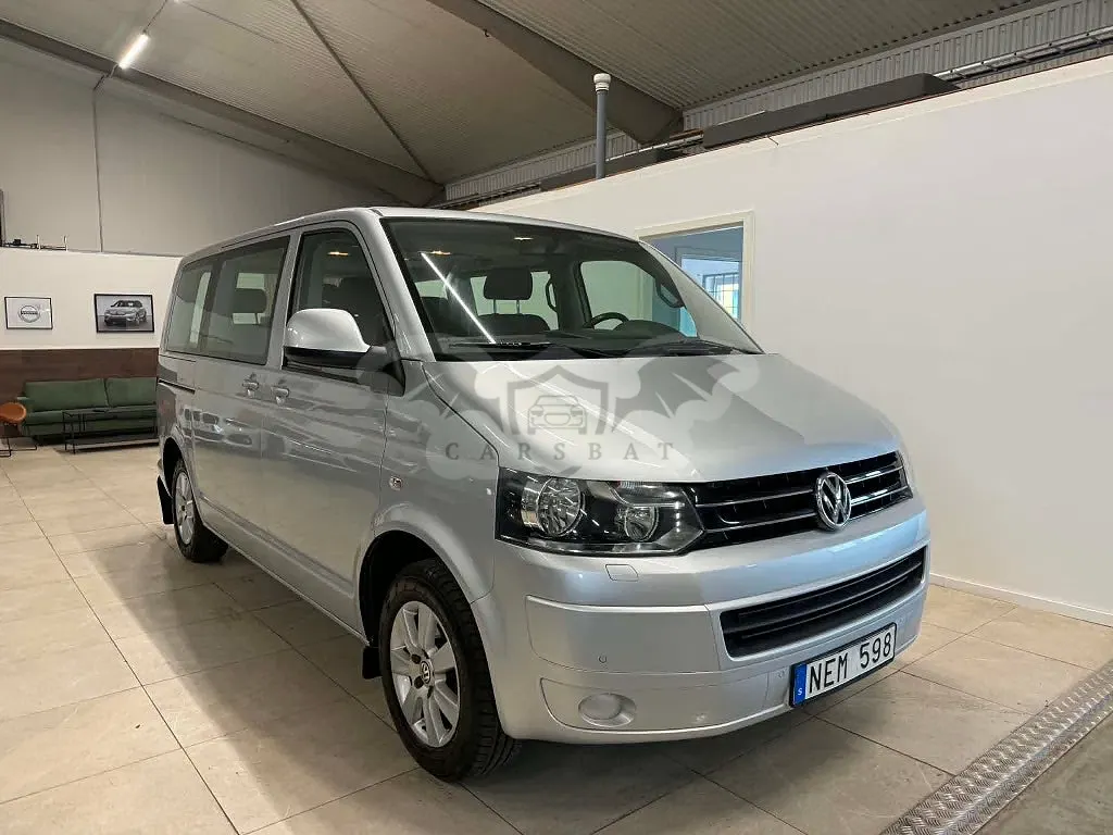 Volkswagen Multivan 2013