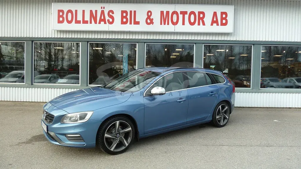 Volvo V60 2015