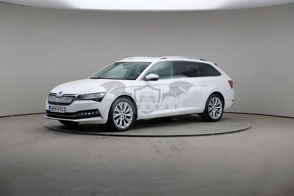 Skoda Superb 2021