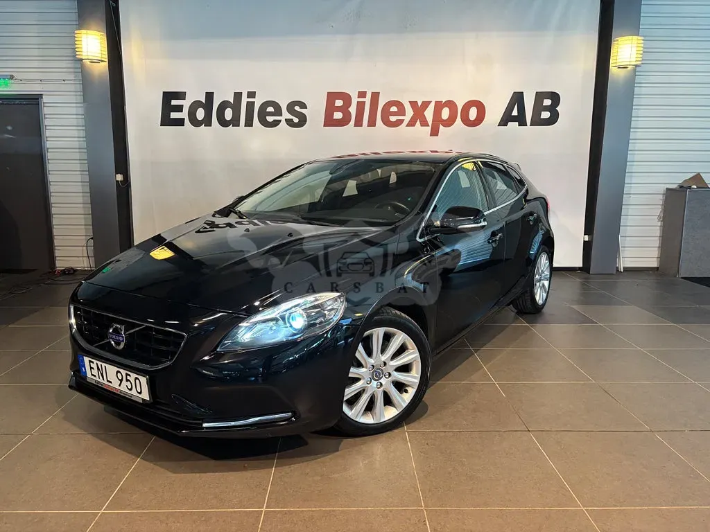 Volvo V40 2015