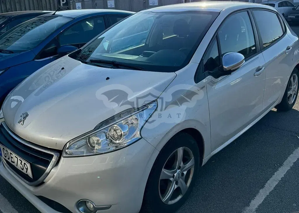 Peugeot 208 2014