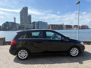 Mercedes-Benz B 2014