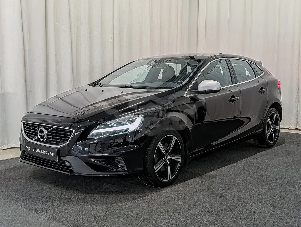 Volvo V40 2019