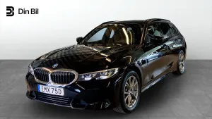 BMW 3 Series 330e 2022
