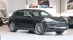 Porsche Cayenne 2023