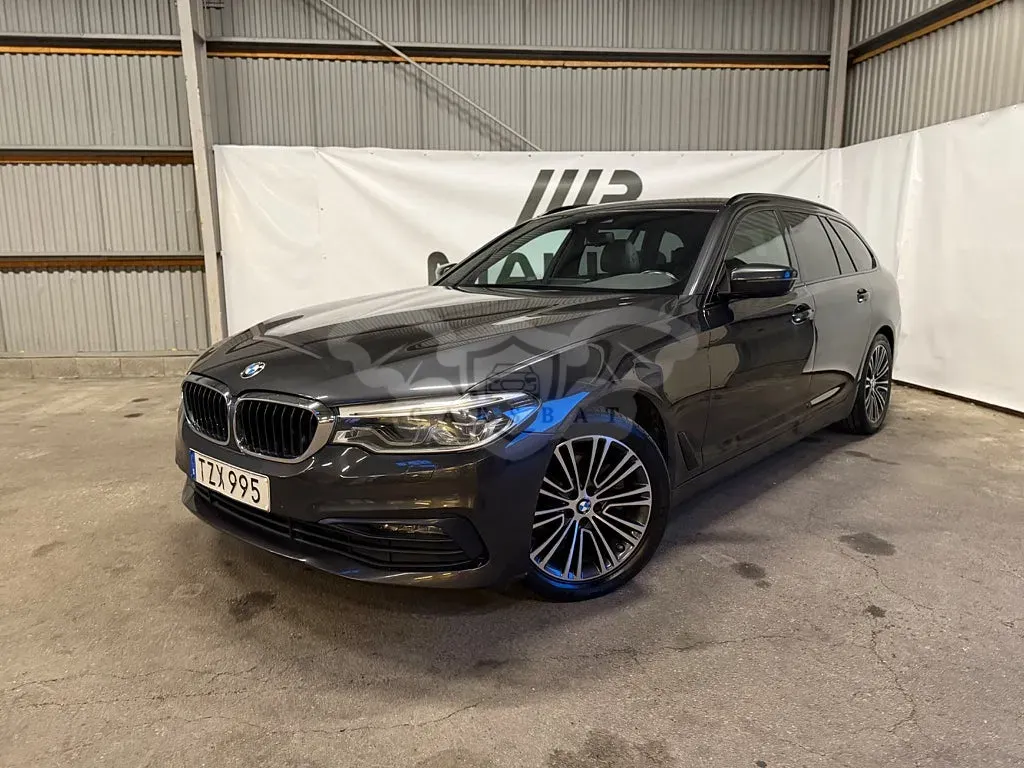 BMW 5 Series 2019