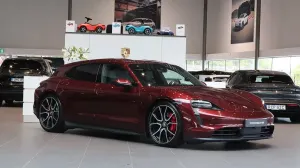 Porsche Taycan 2023