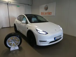 Tesla Model Y 2022
