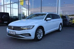 Volkswagen Passat 2023