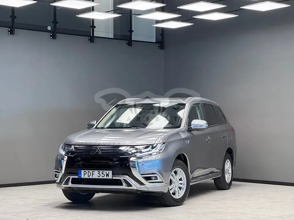 Mitsubishi Outlander 2020
