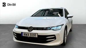 Volkswagen Golf 2025