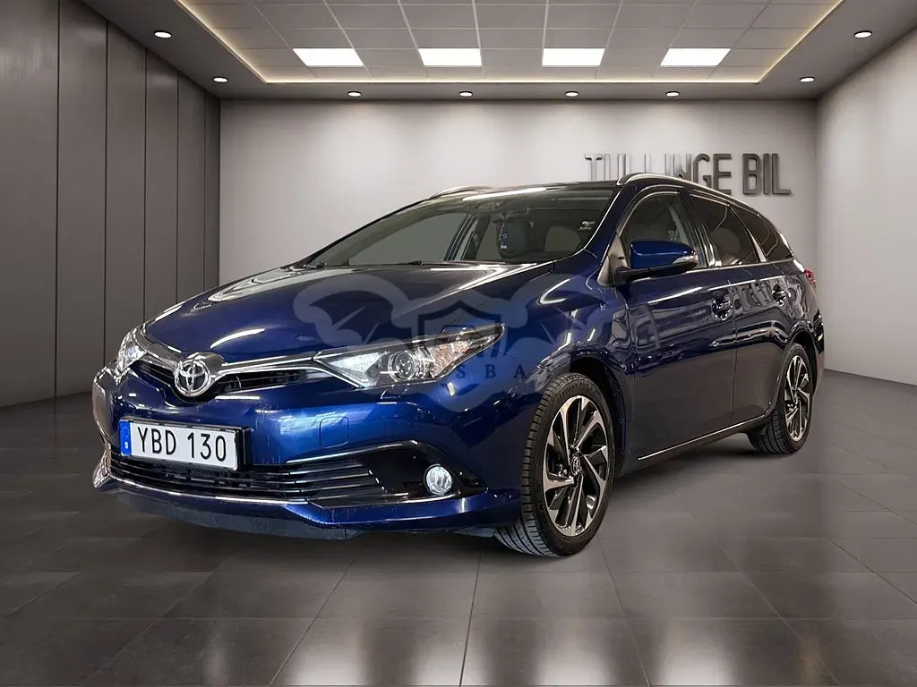 Toyota Auris 2016