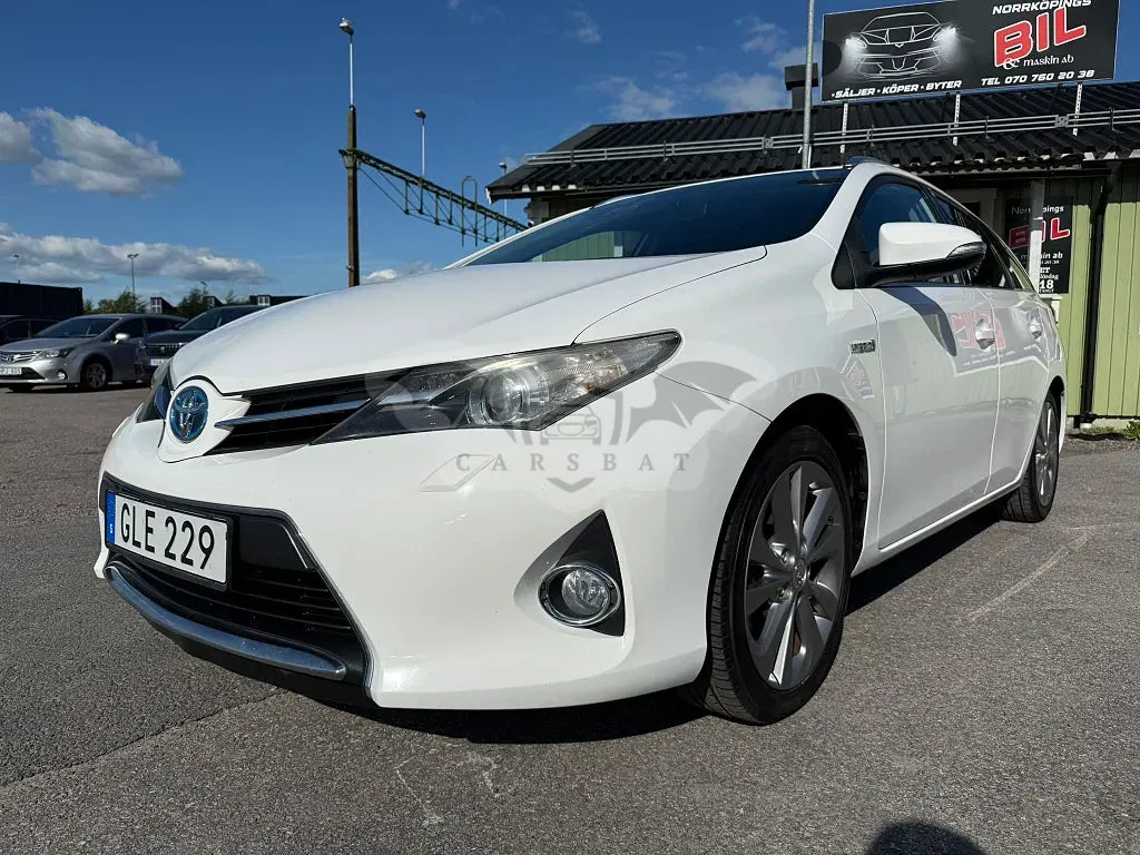 Toyota Auris 2014