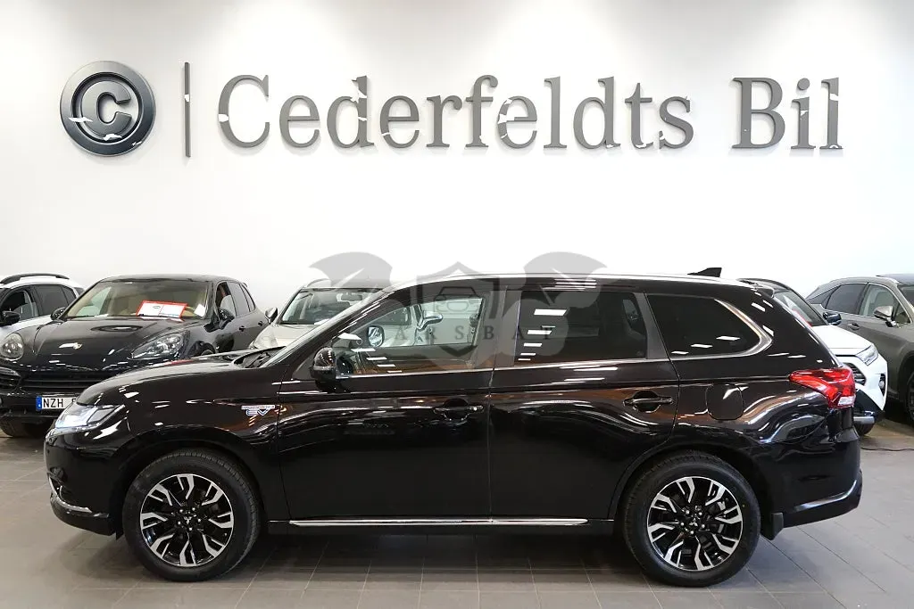 Mitsubishi Outlander 2016