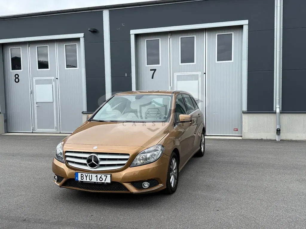 Mercedes-Benz B 2012