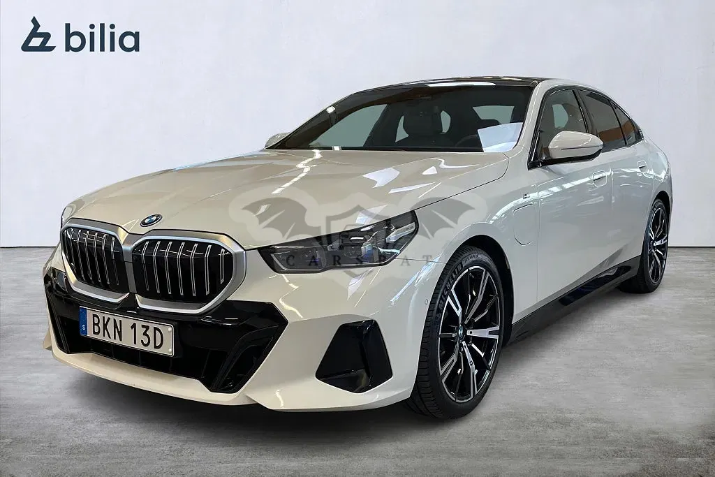 BMW 5 Series 530e 2025