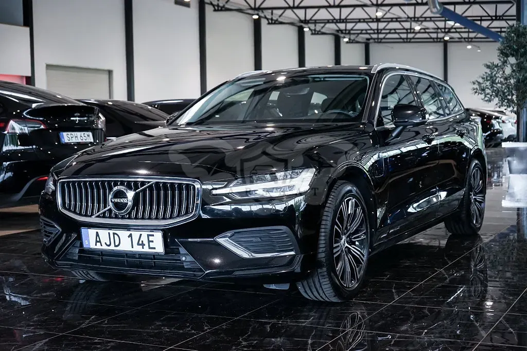 Volvo V60 2022