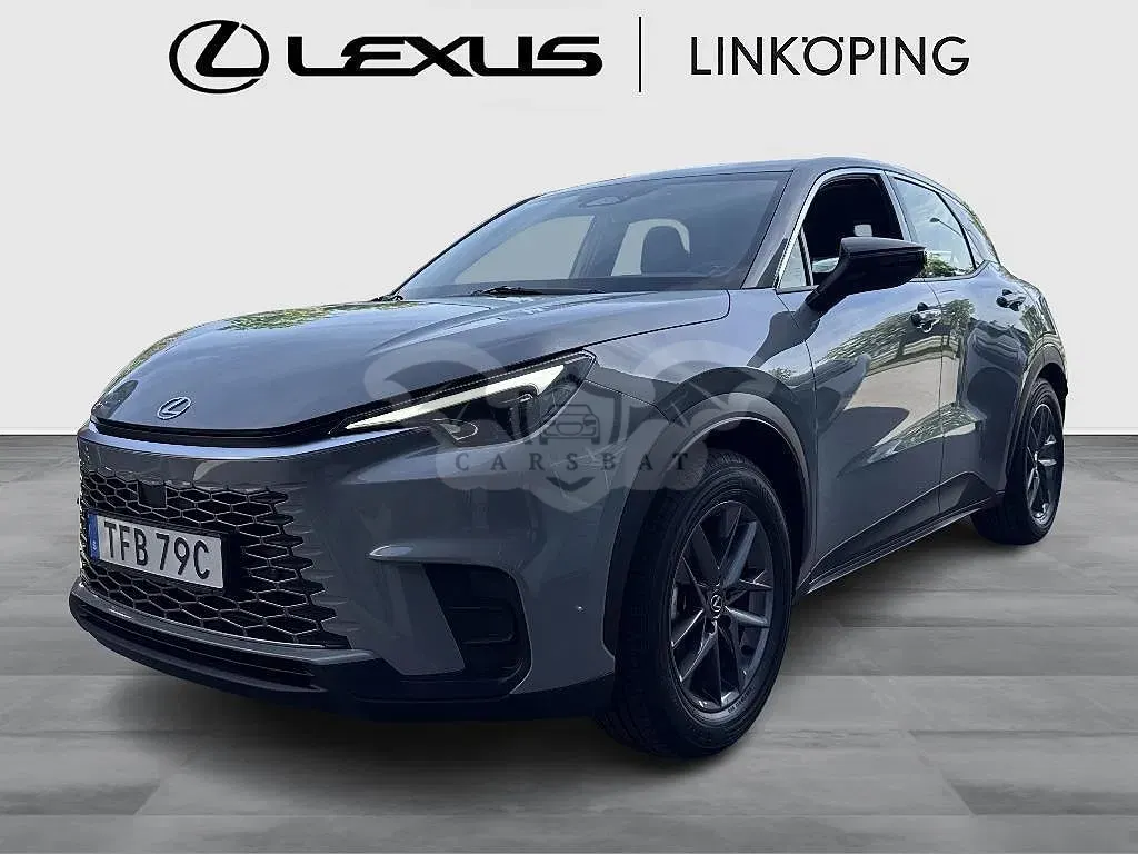 Lexus LBX 2025
