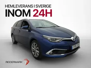 Toyota Auris 2015