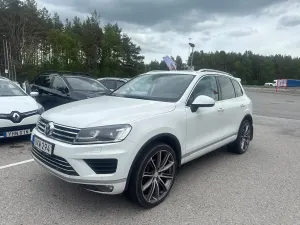 Volkswagen Touareg 2016