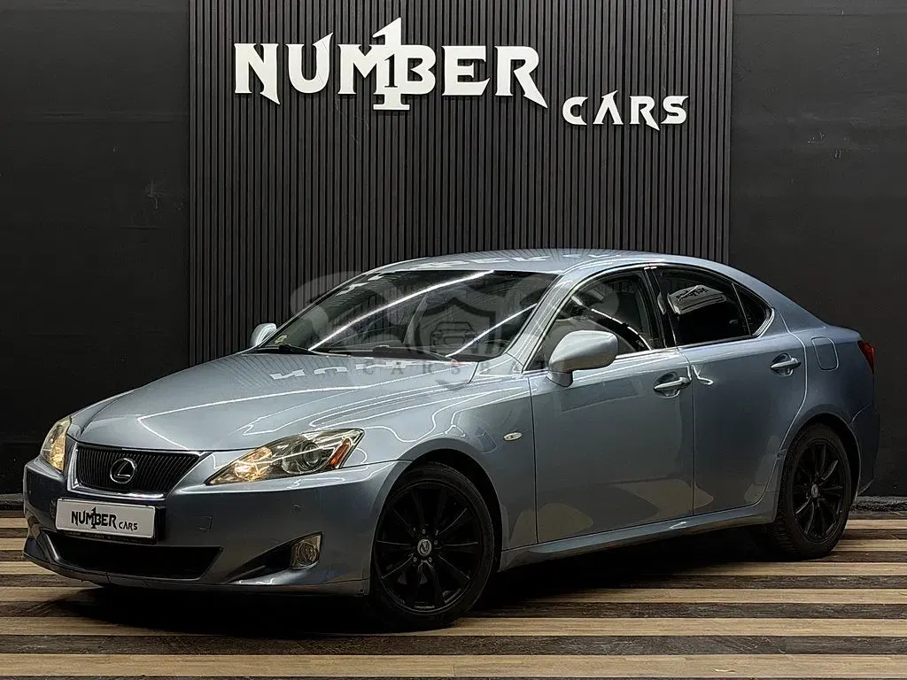 Lexus IS 2008
