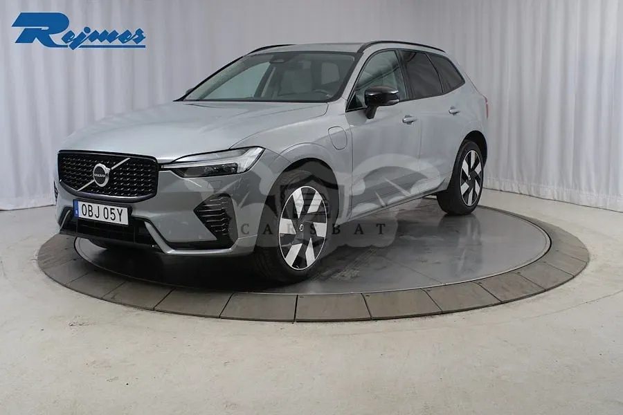 Volvo XC60 2025