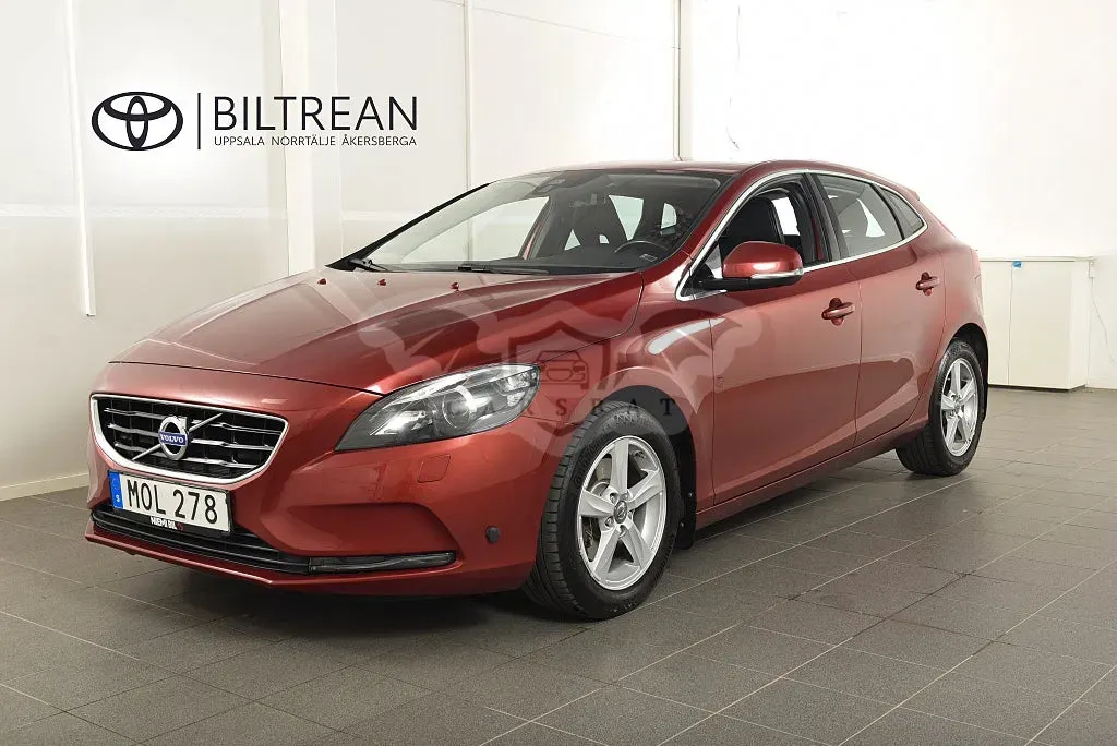 Volvo V40 2014