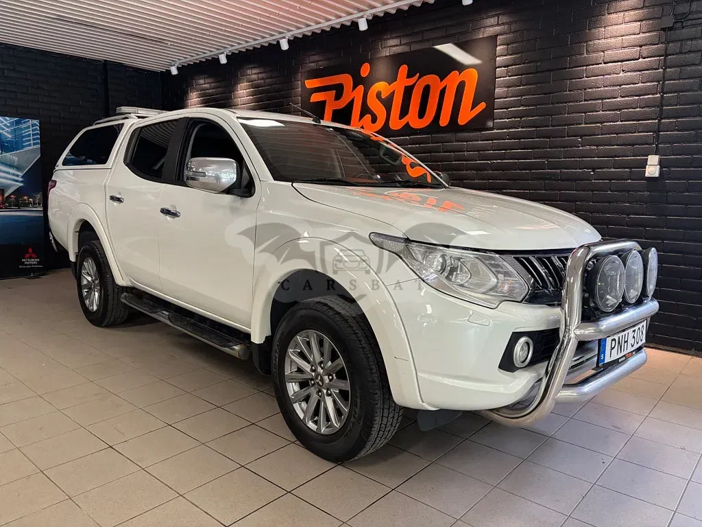 Mitsubishi L200 2016